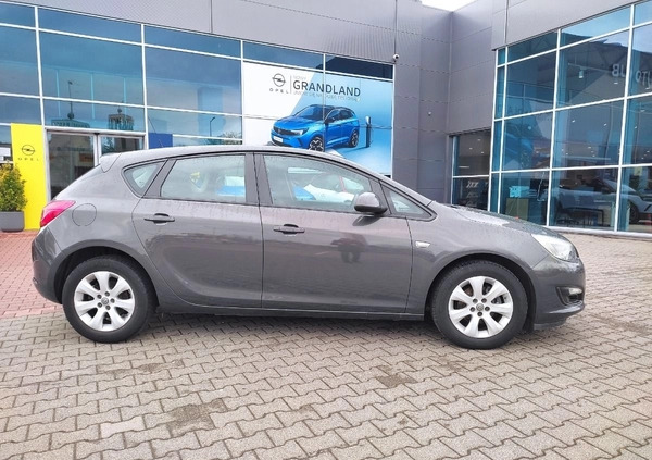 Opel Astra cena 35900 przebieg: 116182, rok produkcji 2015 z Łódź małe 254